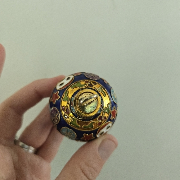 VTG Enamel Cloisonne Christmas Collectible Ornament Snowman Round - Picture 5 of 7